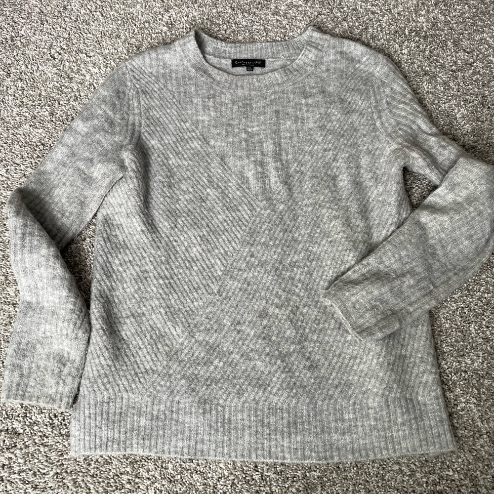 Women’s Grey Sweater
